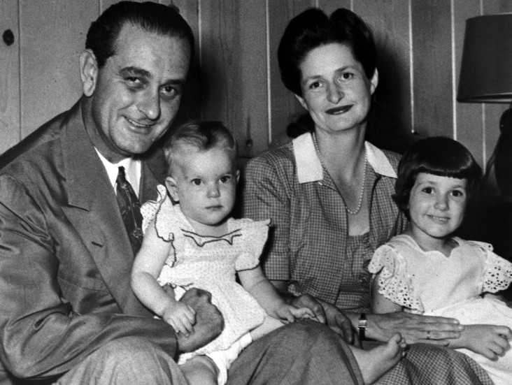 Johnson, Lyndon B.: Johnson with family - Students